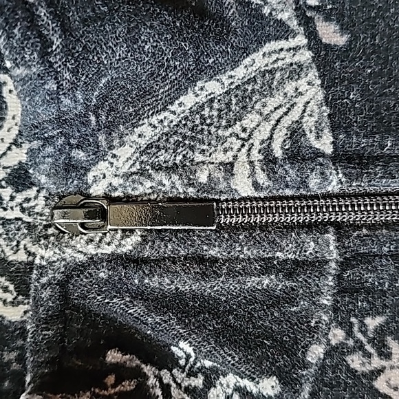 Basic Editions Zip Up - Picture 9 of 15